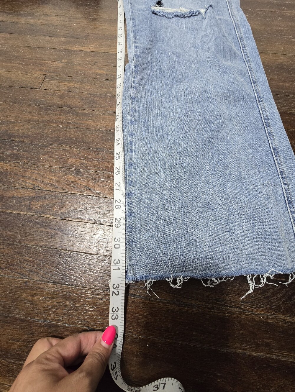 Judy Blue Distressed Wide Leg Jeans High Rise Raw Hem 13/31 JB88933 LT - Picture 6 of 6